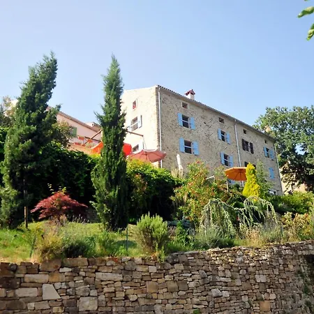 Holiday home Ruine-motovun Dh *